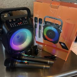 Karaoke Machine, Portable Bluetooth Speaker With 2 Wireless Microphones 