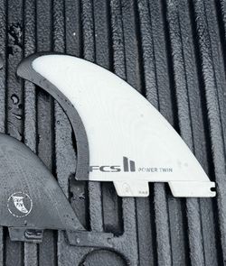 FCS II Power Twin Fins with Trailer Fin