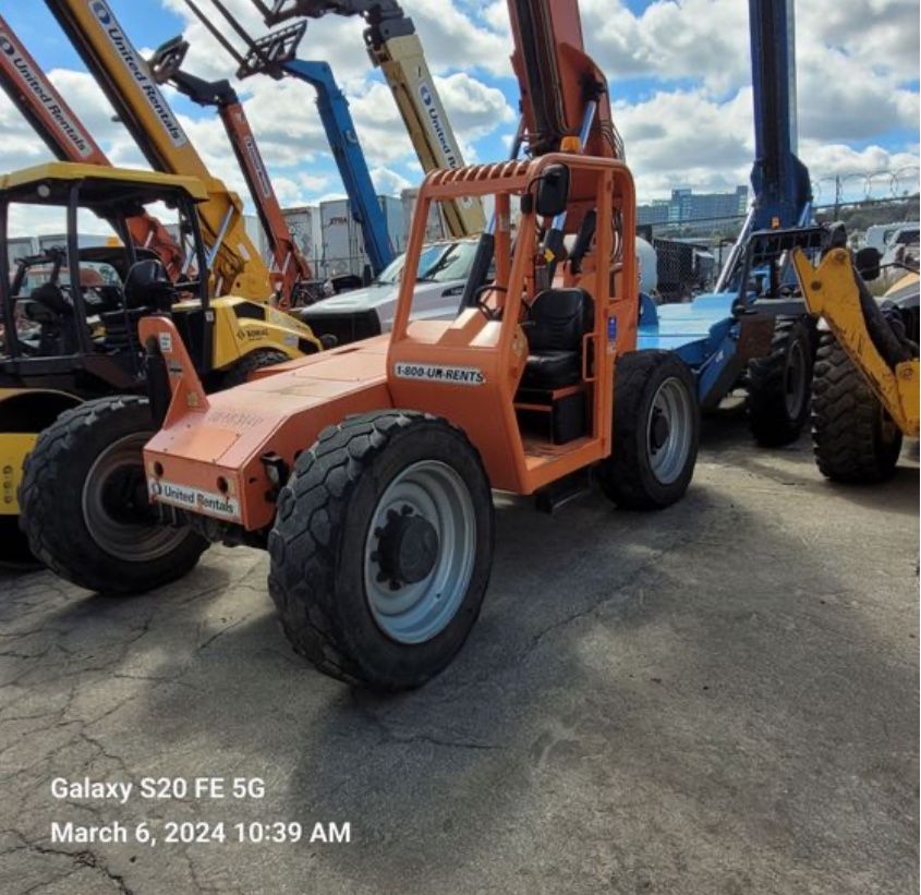 Skytrak 6k Reach Forklift 