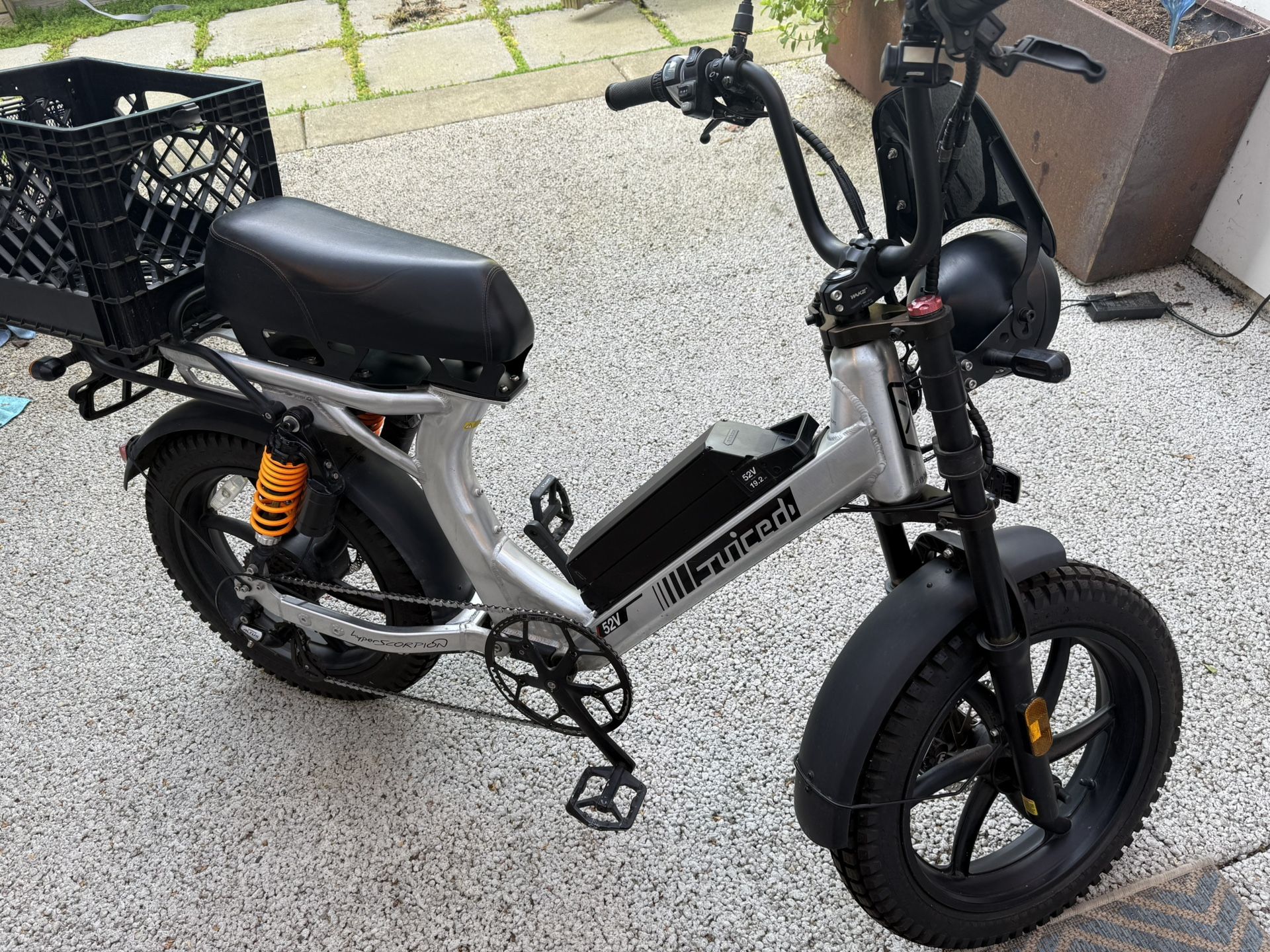 2021 Jucied Hyperscorpion E-bike
