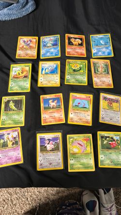 16 Pokemon cards