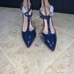 Heels Size:8.5
