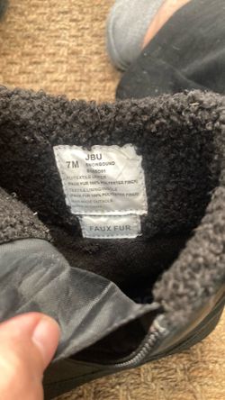 Black snow boots size 7 JBU snowbound