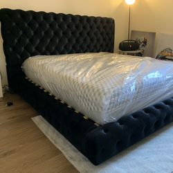 $699 Brand New King Bed Frame With Mattress (Read Description Below)