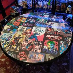 Drop Leaf Breakfast Nook Dinnette Kitchen Table Joker Harley Quinn