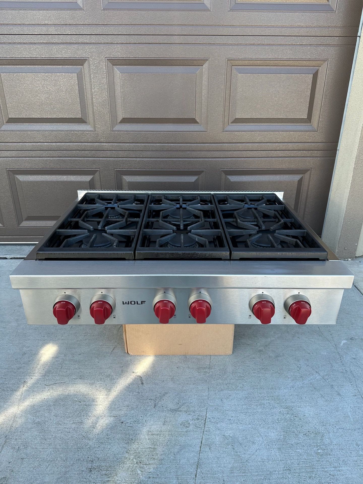 WOLF Cooktop