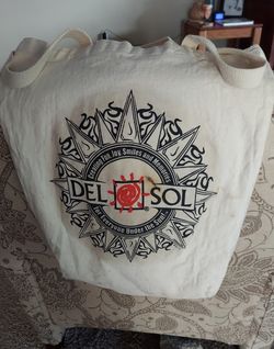 Del Sol Sun Activated Color Changing Tote Bag
