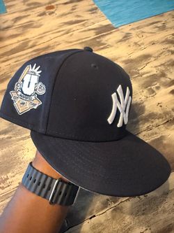 Undefeated x New Era Yankee fitted. Size 7 3/4