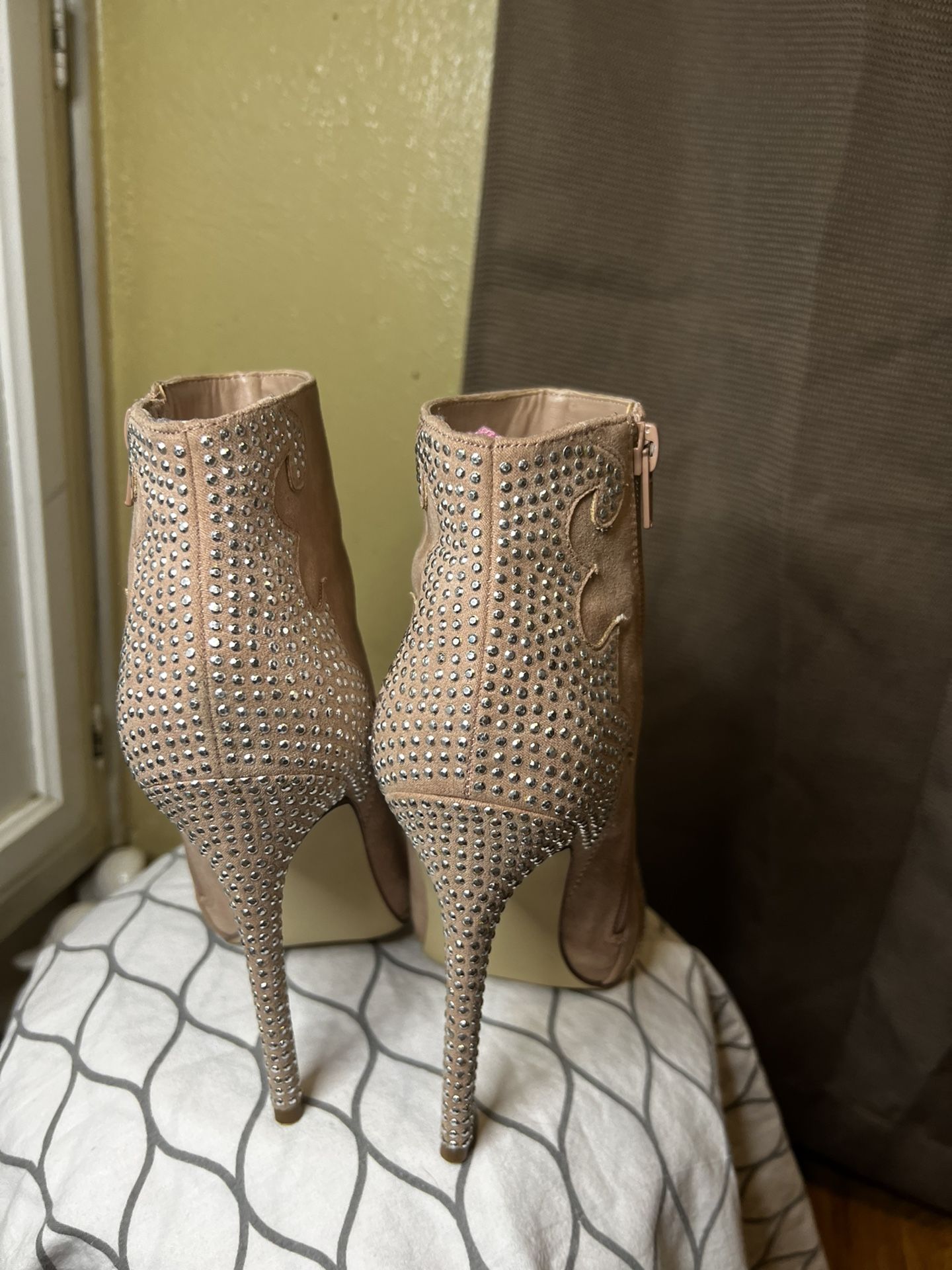 Pink healed ankle boots