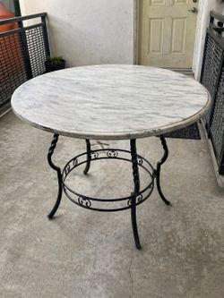 Mesa madera con herreria Table