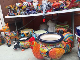 Macetas de Talavera y Decoraciónes,diferentes Diseños y diferentes $$precios .