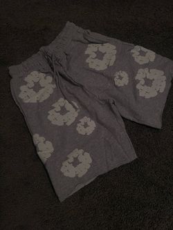 Denim shorts grey