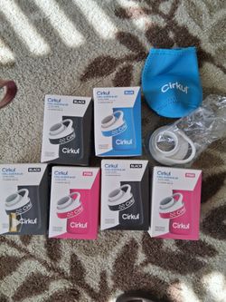 Cozies. Fits Cirkul 22oz bottles. Also comes with replacement lid. New