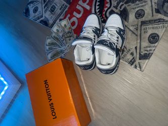 Louis Vuitton Trainer 1A9JGZ (Monogram Denim Variant)
