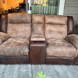 Comfy reclining loveseat sofa with cup holders