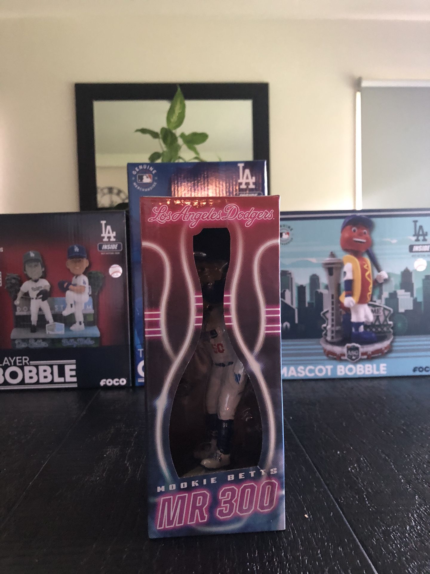 2022 MOOKIE BETTS BOBBLEHEAD