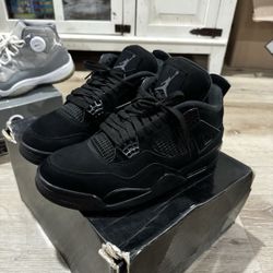 Black Cats Retro - Never Worn
