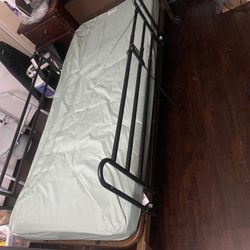 a hospital bed / medical adjustable bed (home care hospital bed)