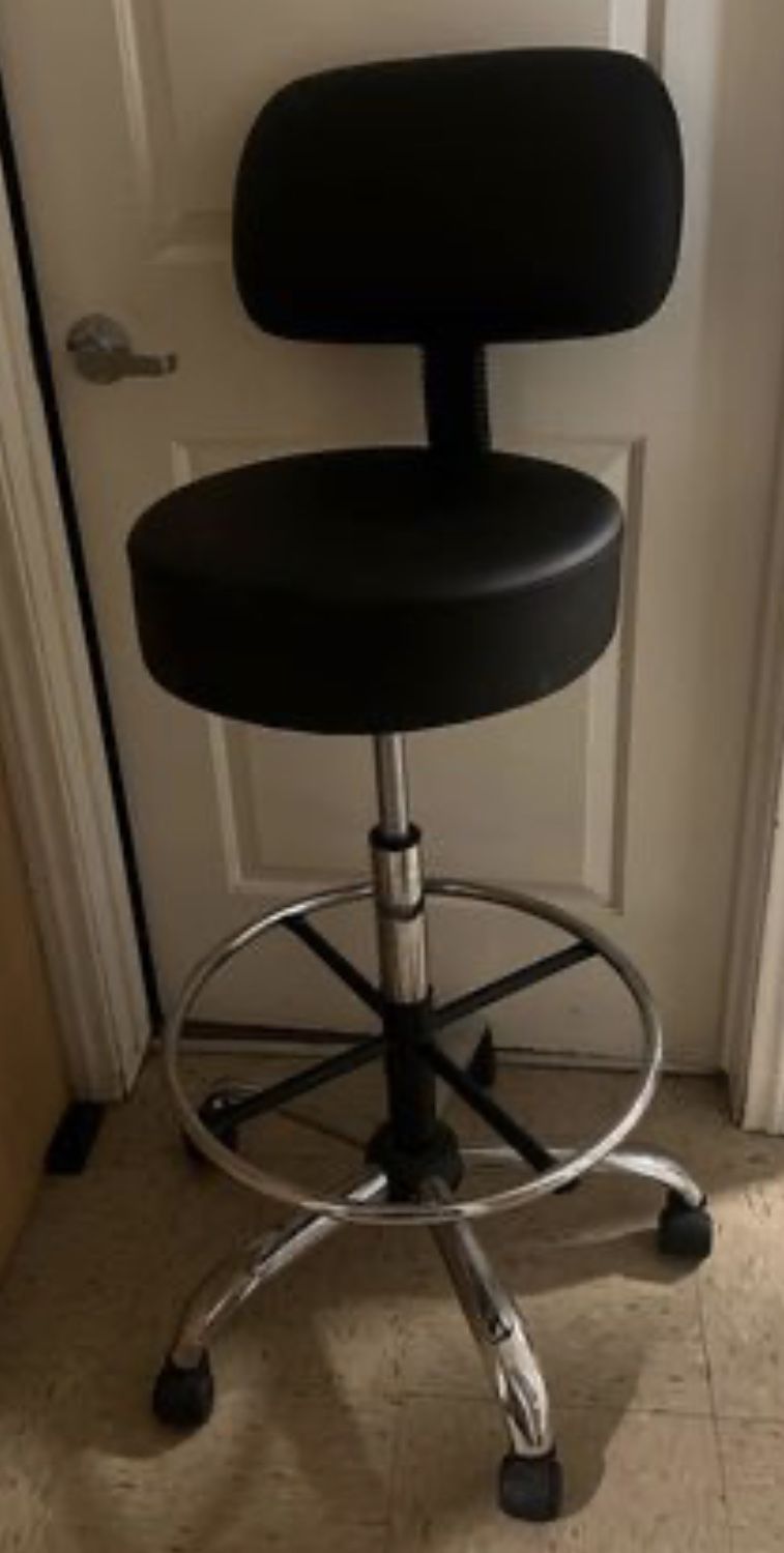 $50 Adjustable Chair 