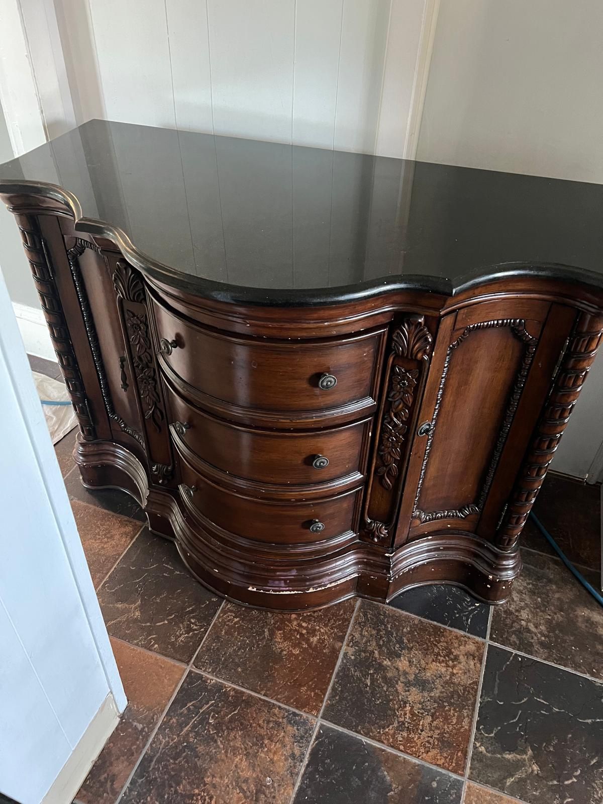 Granite Buffet