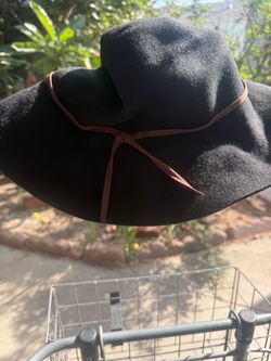 Black Wide Brim Felt Hat