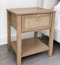 Set of 2 Wood / Rattan End Table Nightstands