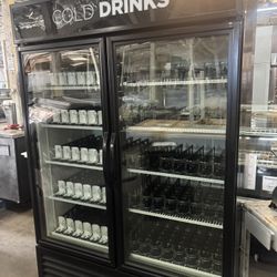 Glass Door Refrigerator 
