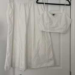 Skirt and top very beautiful pick up Edison or East Windsor