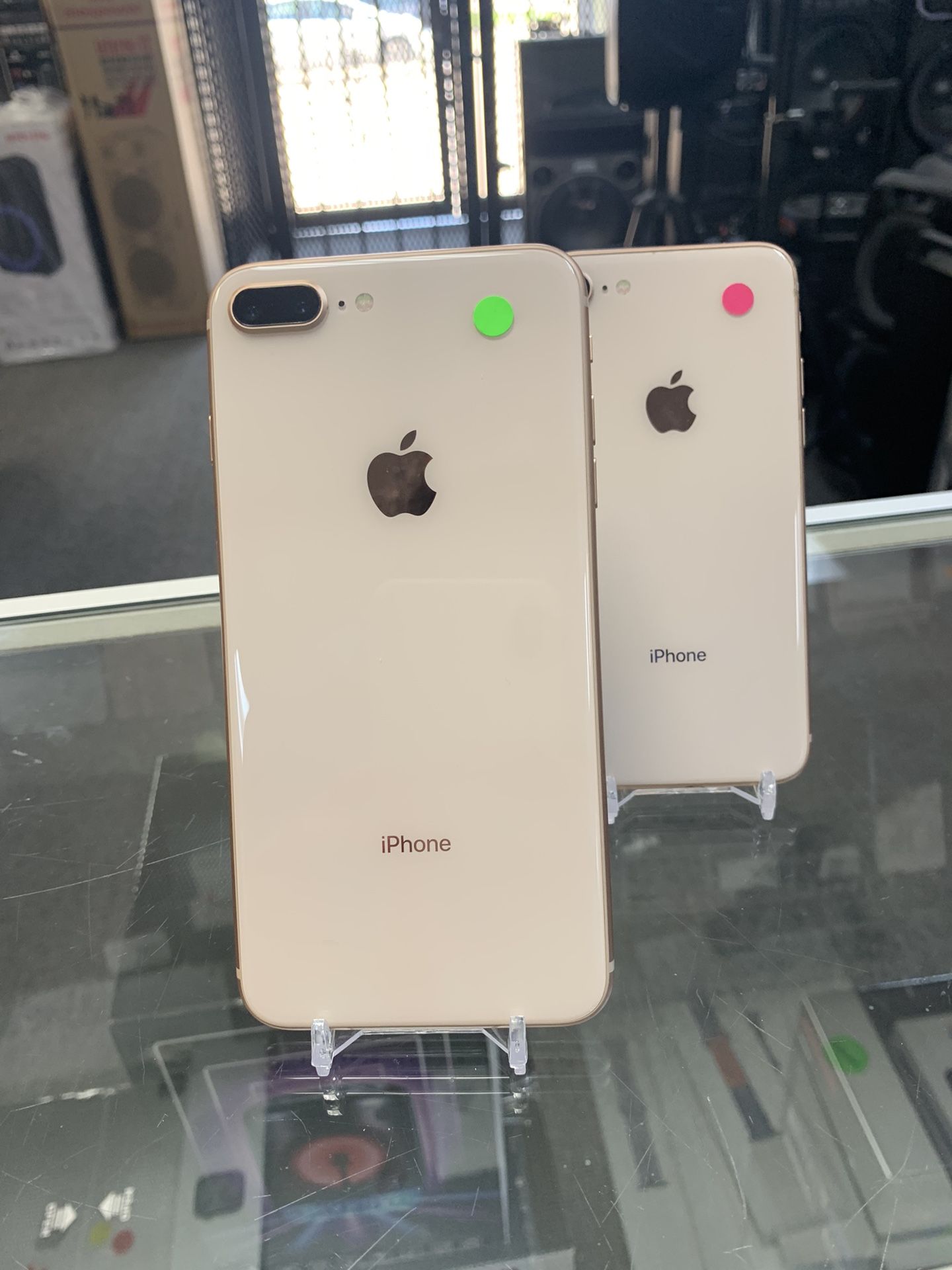 iPhone 8 / iPhone 8 Plus Unlocked, Special Offers 