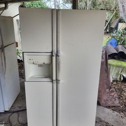 GE Side-By-Side Refrigerator, GE Profile