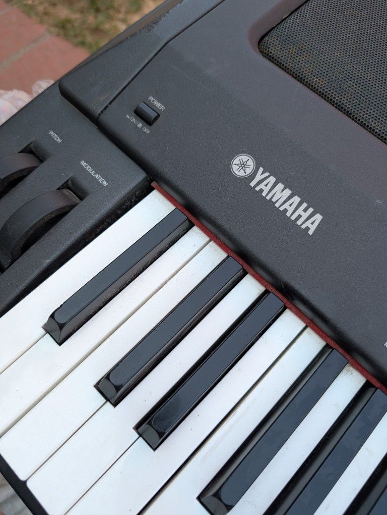 Yamaha Electronic Keyboard 88 Keys