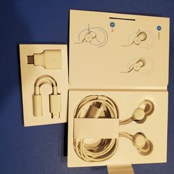 Android Type C Adapter And Headphones + Aux