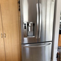 LG Stainless Steel French Door Refrigerator 
