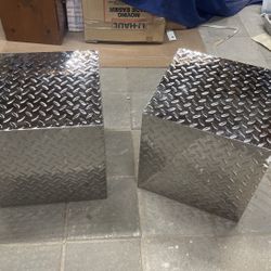 Diamond Plate Cubes Tables Seats Garage
