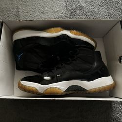 (2009) Space Jam Jordan 11’s 