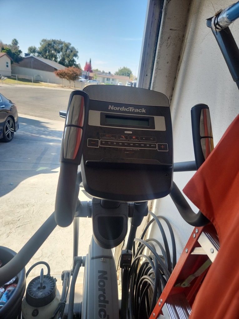 NordicTrack Eliptical