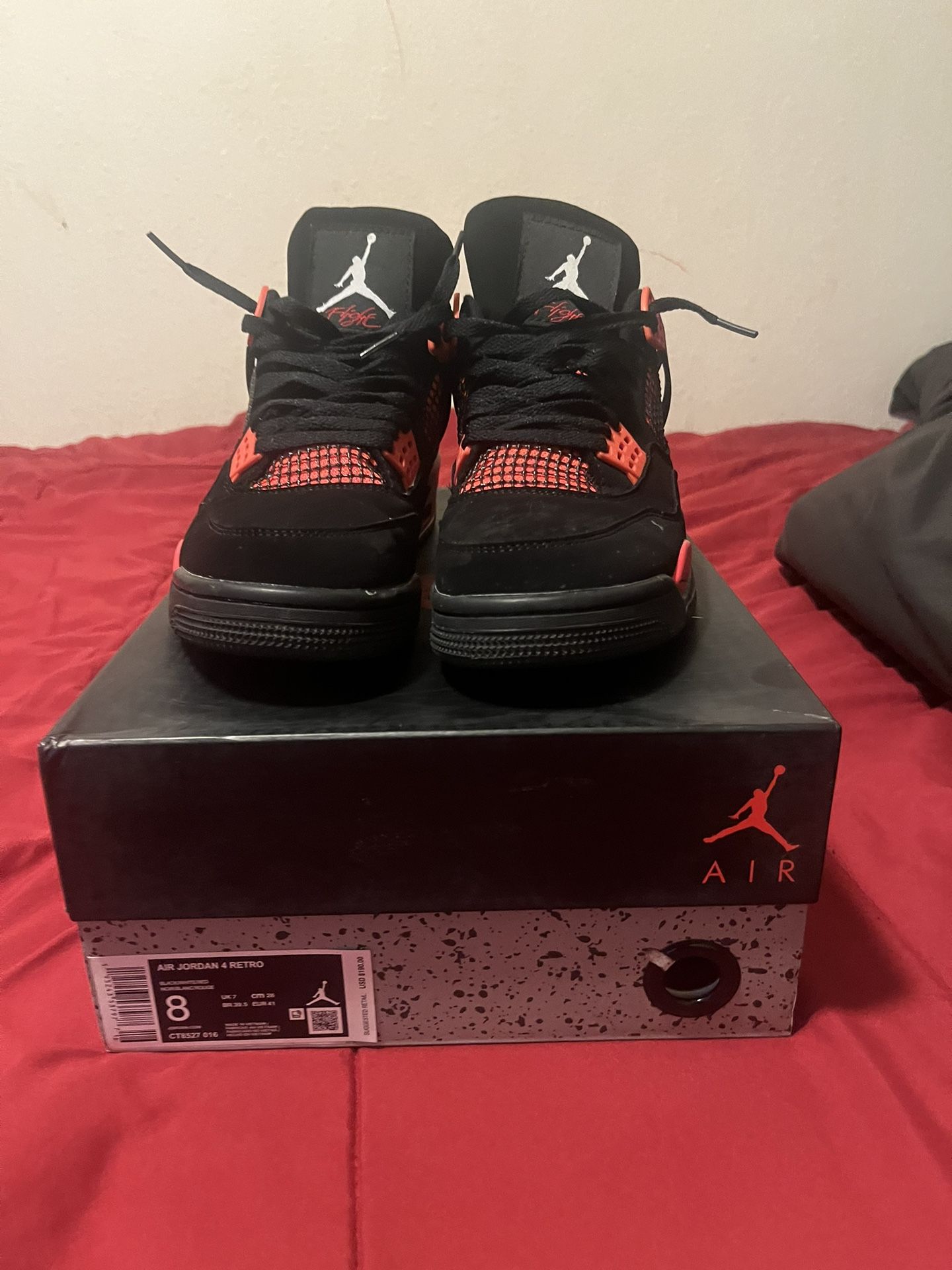 Air Jordan 4 Red Thunder