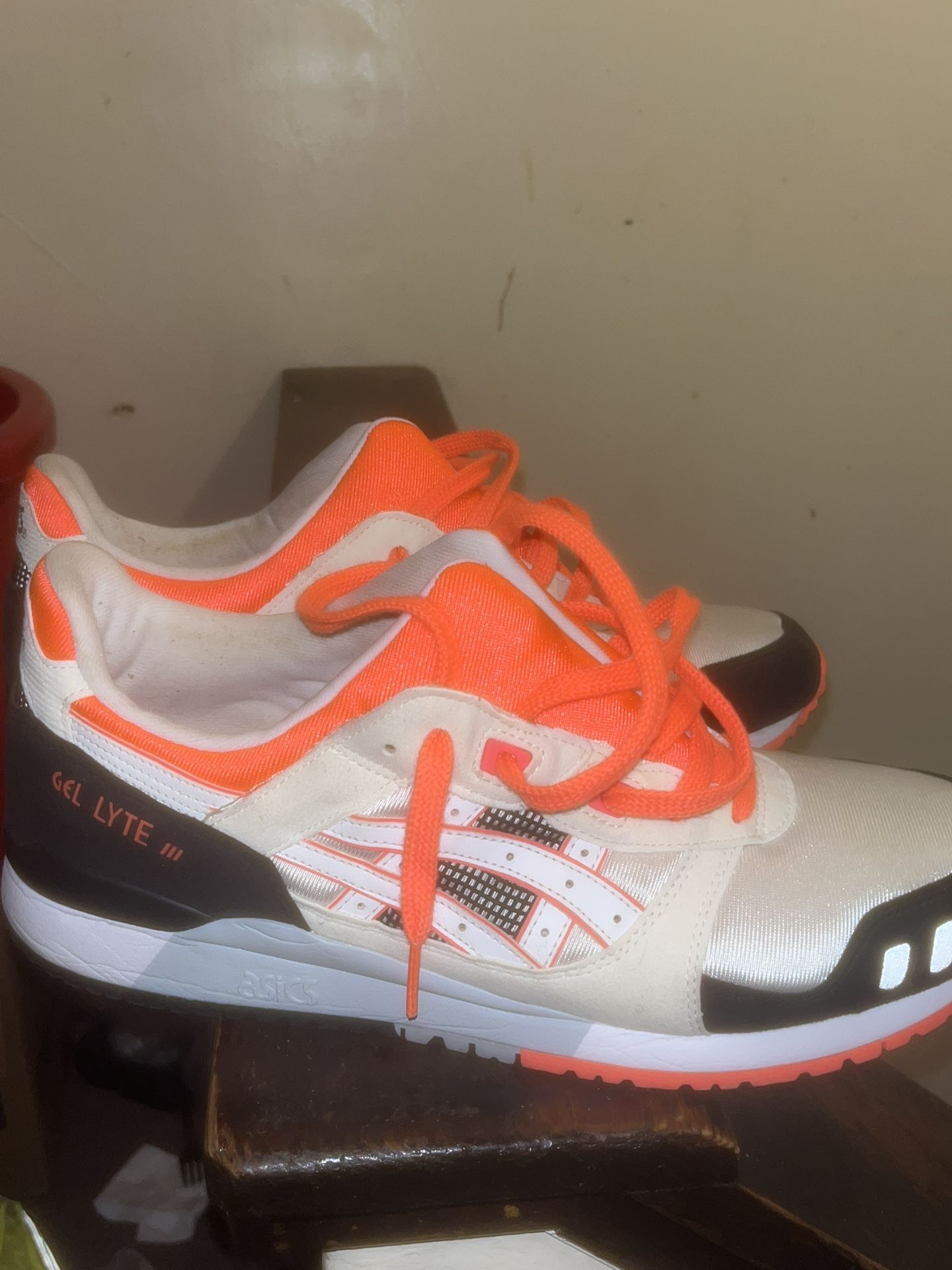 ASICS