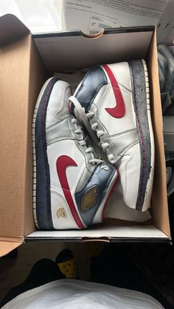 Jordan 1s size 7