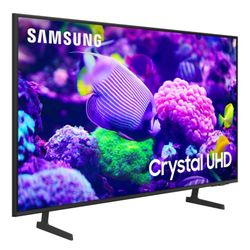 43 “ Class Crystal Samsung Tv . BRAND NEW