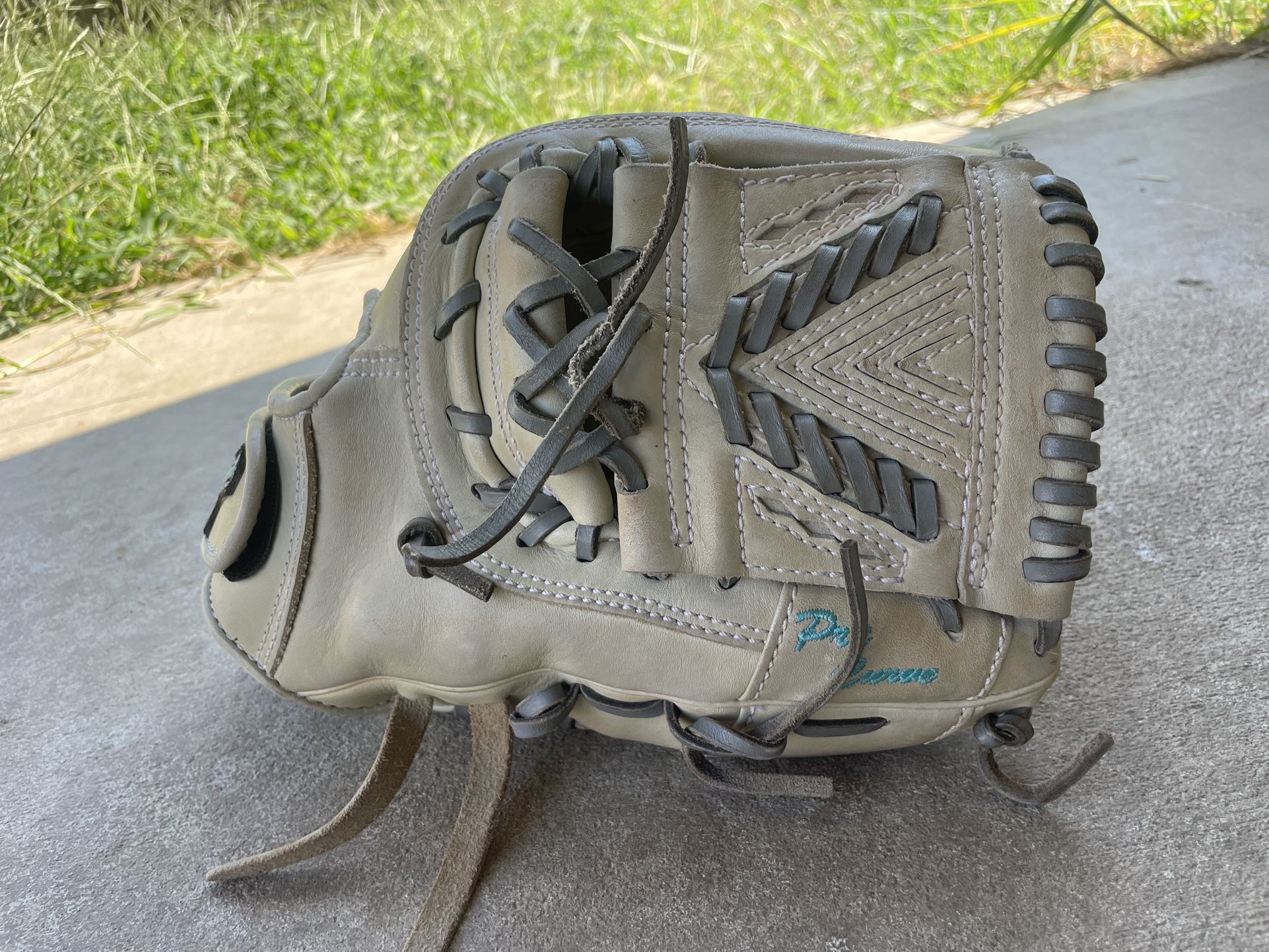 Softball Fastpitch Glove Mizuno 