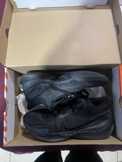 Nike Renew Elevated 3 Basketball Shoe 