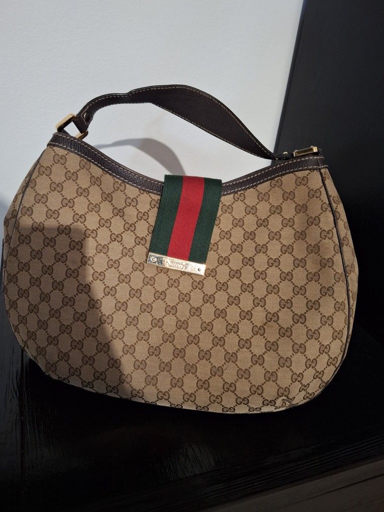 AUTENTIC    GUCCI       BAG 