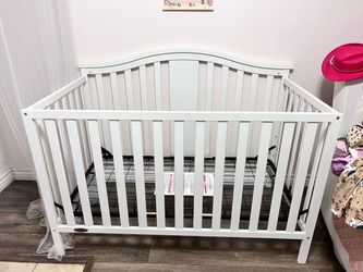 White Wood Baby Crib