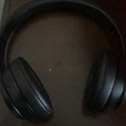 Beats Solo 3s