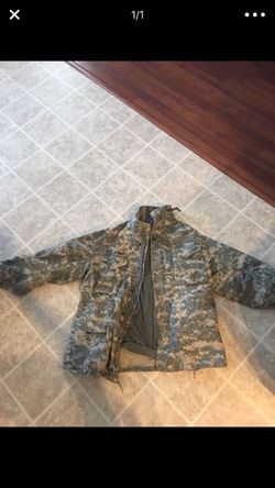 Field jacket cold weather gear