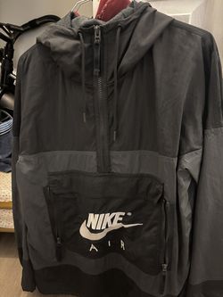 Nike windbreaker