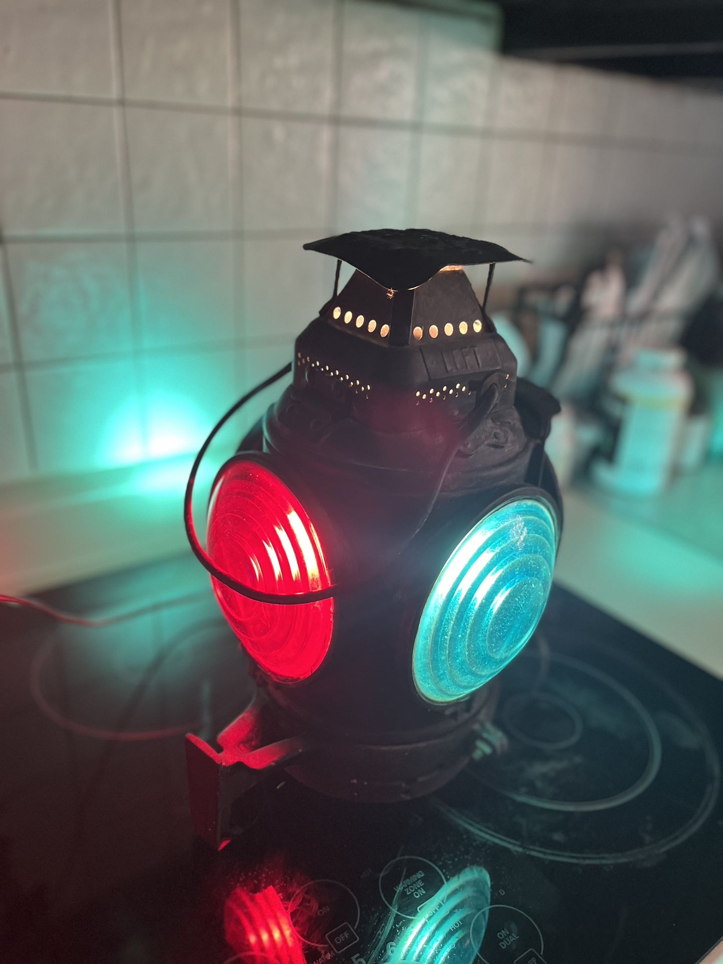 Extremely Rare Train Antique The ADLAKE Non-Sweating Lamp Chicago Railroad Train Switch Lantern Hj