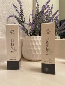 Rejuveniqe Oil by Monat