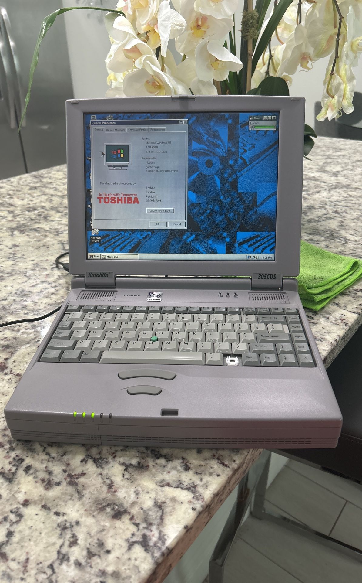 Toshiba Satelite 305CDS Clean Install Of OEM Windows 95.